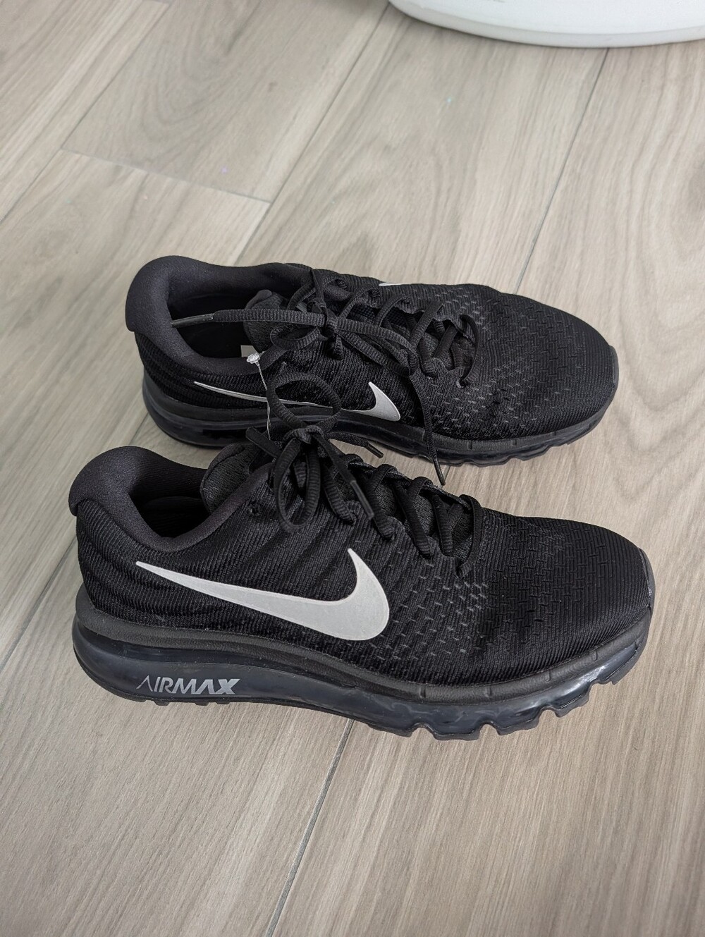 Nike Air Max Black Size 9